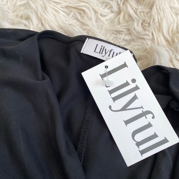 Black draped top - Picture 4 of 4